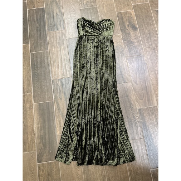 Lulus Dresses & Skirts - Lulus Dress